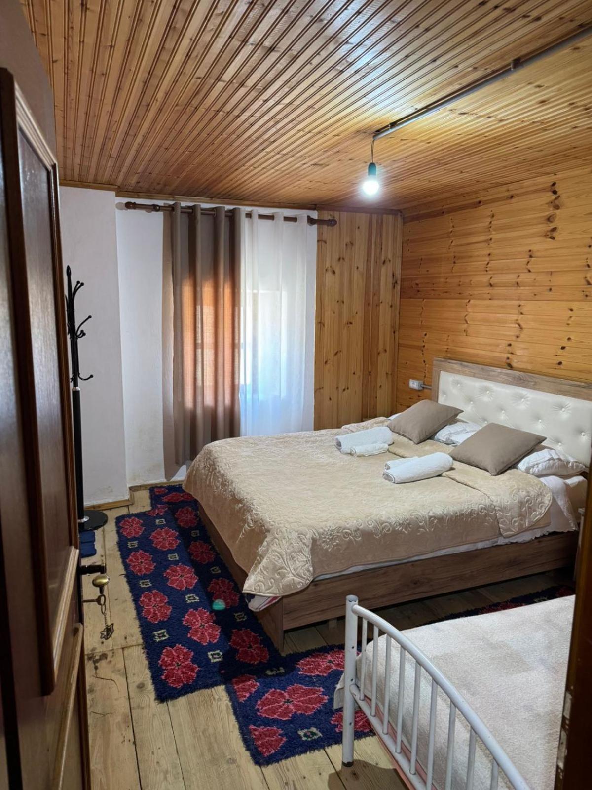 Отель Bujtina Carku Тети Экстерьер фото